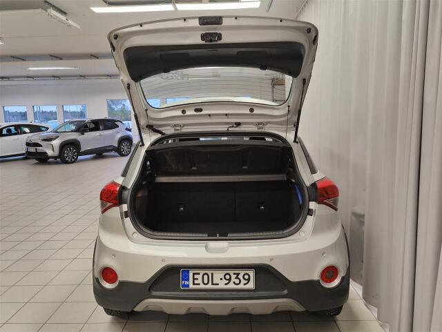 HYUNDAI i20 Active 2017 1,0 T-GDI ISG Comfort Limited * Moottorilämmitin *