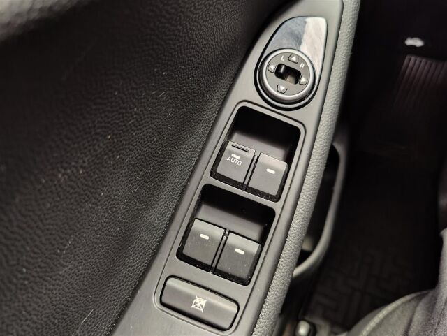 HYUNDAI i20 Active 2017 1,0 T-GDI ISG Comfort Limited * Moottorilämmitin *