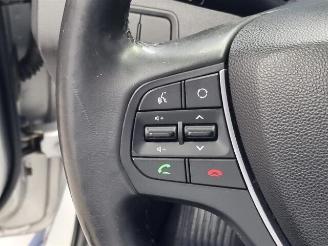 HYUNDAI i20 Active 2017 1,0 T-GDI ISG Comfort Limited / Lohkolämmitin / P-Tutka / Lämmitettävä ratti