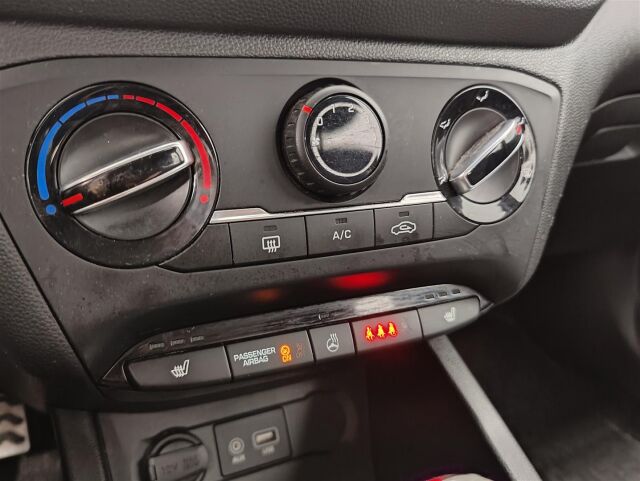 HYUNDAI i20 Active 2017 1,0 T-GDI ISG Comfort Limited * Moottorilämmitin *