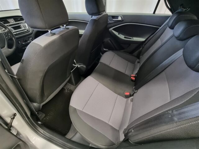 HYUNDAI i20 Active 2017 1,0 T-GDI ISG Comfort Limited / Lohkolämmitin / P-Tutka / Lämmitettävä ratti