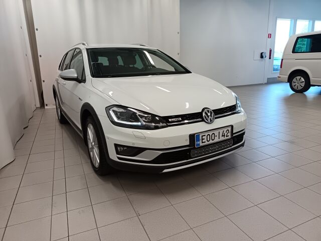 VOLKSWAGEN Golf 2017 Variant Alltrack 2,0 TDI 135 kW (184 hv) 4MOTION DSG-automaatti Winter Edition