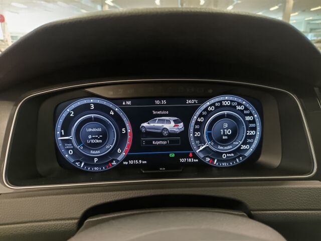 VOLKSWAGEN Golf 2017 Variant Alltrack 2,0 TDI 135 kW (184 hv) 4MOTION DSG-automaatti Winter Edition