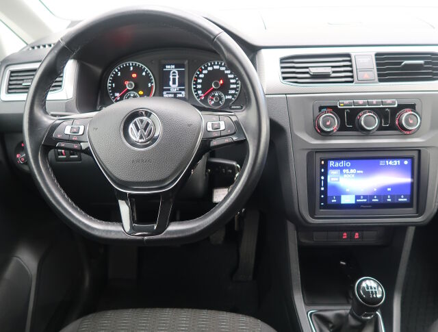 Volkswagen Caddy Maxi 2017 Comfortline 2,0 TDI 90kW 4Motion 7-Paikkainen