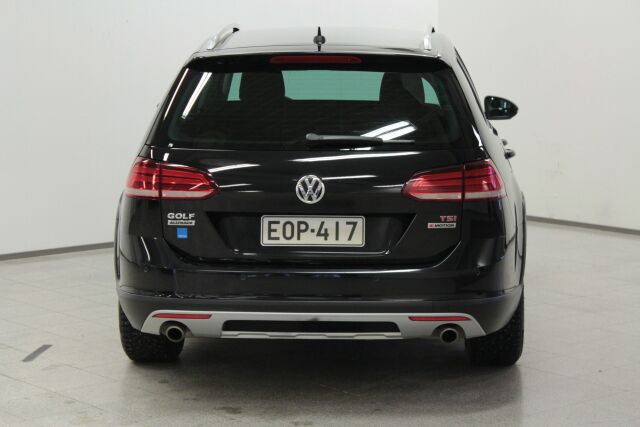 VOLKSWAGEN Golf 2017 Variant Alltrack 1,8 TSI 132 kW (180 hv) 4MOTION DSG-automaatti