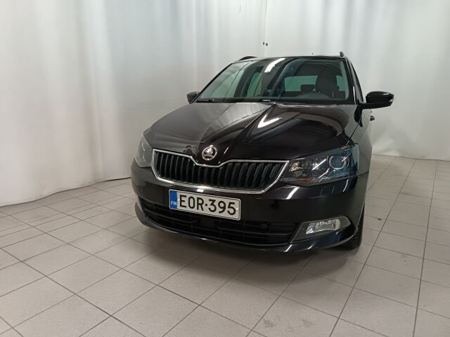 SKODA Fabia 2017 Combi 1,2 TSI 110 Style DSG Autom.**NÄTTI JA NÄPPÄRÄ PIKKUFARKKU*