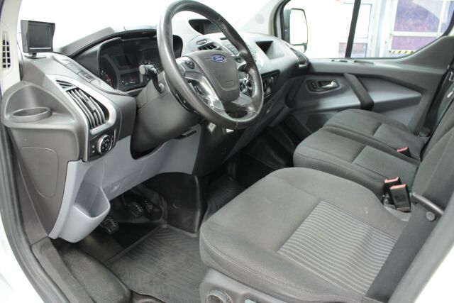 FORD Transit Custom 2017 310 2,0TDCi 130 hv M6 Etuveto Trend Van N1 L2H1