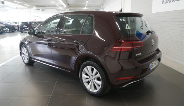 VOLKSWAGEN Golf 2018 Comfortline 1,0 TSI 81 kW (110 hv) DSG-automaatti NAVI, PERUUTUSKAMERA, ADAPTIIVIVAKKARI!