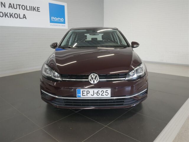 VOLKSWAGEN Golf 2018 Comfortline 1,0 TSI 81 kW (110 hv) DSG-automaatti NAVI, PERUUTUSKAMERA, ADAPTIIVIVAKKARI!
