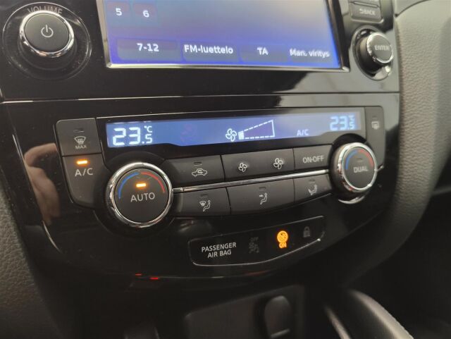 NISSAN Qashqai 2018 DIG-T 115 N-Connecta 2WD 6M/T PFEB