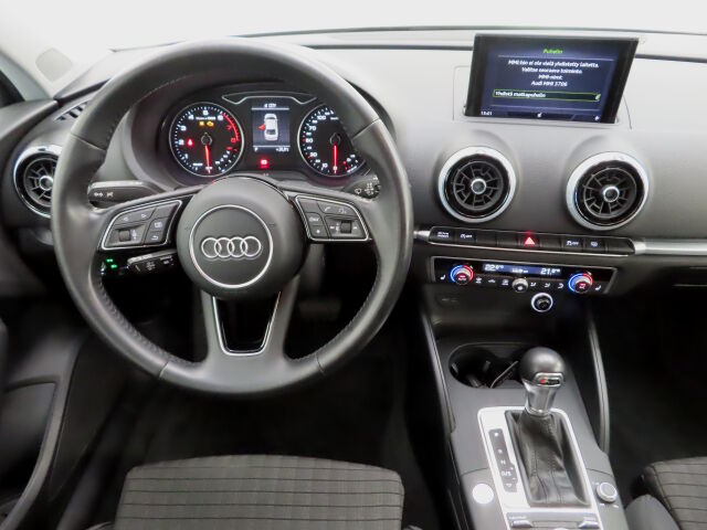 AUDI A3 2018 Sedan Pro Business Sport Edition 1,5 TFSI COD 110 kW S tronic