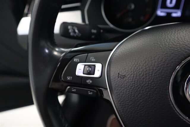 VOLKSWAGEN Passat 2019 Variant Comfortline 1,5 TSI EVO 110 kW (150 hv) DSG-automaatti