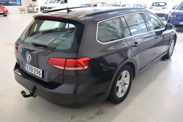 VOLKSWAGEN Passat 2019 Variant Comfortline 1,5 TSI EVO 110 kW (150 hv) DSG-automaatti
