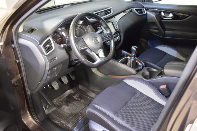 NISSAN Qashqai 2019 DIG-T 140 Acenta 2WD 6M/T NNC Display