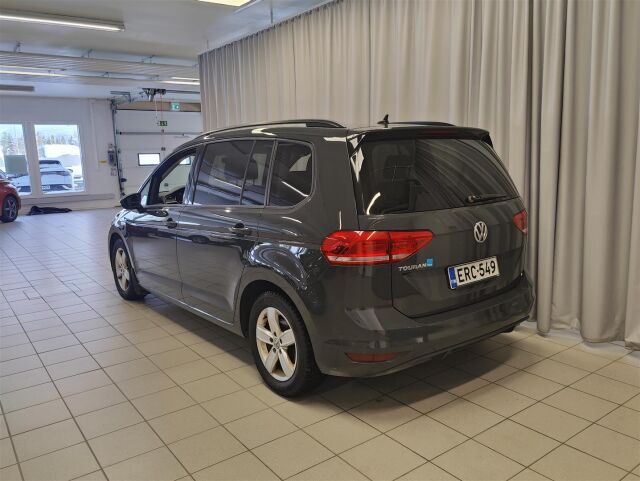 VOLKSWAGEN Touran 2019 Comfortline 1,6 TDI SCR 85 kW (115 hv)  * 1. Omistaja / Webasto / P-kamera *
