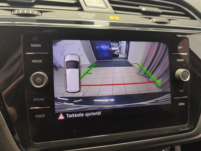 VOLKSWAGEN Touran 2019 Comfortline 1,6 TDI SCR 85 kW (115 hv)  * 1. Omistaja / Webasto / P-kamera *