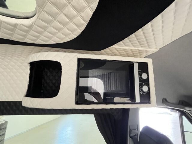 MERCEDES-BENZ Sprinter 2017 316CDI-3,55/43K pitkä, 6 hengen auto! Hieno!