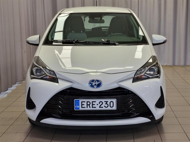 TOYOTA Yaris 2019 1,5 Hybrid Active 5ov  * Peruutuskamera, Lohkolämmitin ja sisäpistoke *