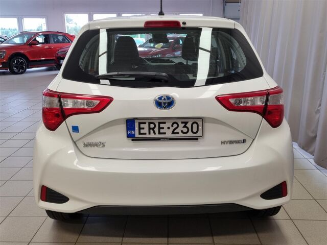 TOYOTA Yaris 2019 1,5 Hybrid Active 5ov  * Peruutuskamera, Lohkolämmitin ja sisäpistoke *