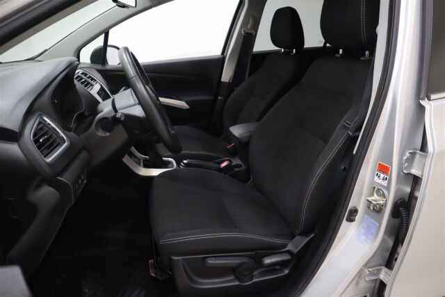 SUZUKI SX4 S-Cross 2019 112 BOOSTERJET 4WD GL+ 5MT