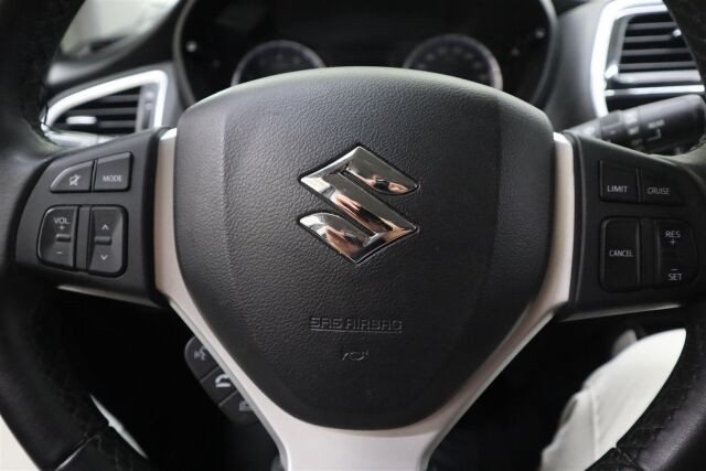 SUZUKI SX4 S-Cross 2019 112 BOOSTERJET 4WD GL+ 5MT