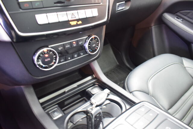 MERCEDES-BENZ GLE 2018 350 d 4Matic * Navi, ILS-ledajovalot, nahkaverhoilu, Harman Kardon ym*