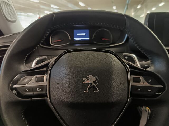 PEUGEOT 2008 2021 Active Pack Motion PureTech 130 EAT8-automaatti