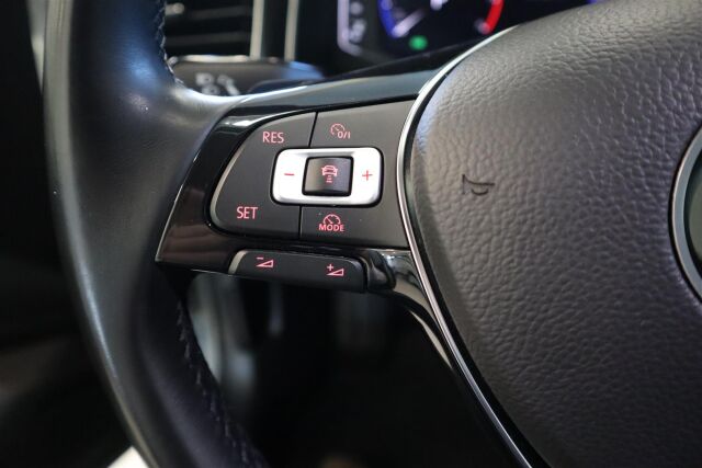 VOLKSWAGEN Polo 2021 R-Line 1,0 TSI 70 kW DSG-automaatti