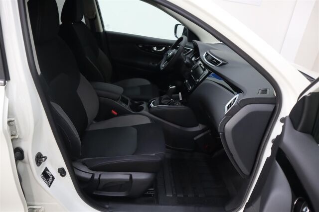 NISSAN Qashqai 2021 DIG-T 160 N-Connecta 2WD DCT
