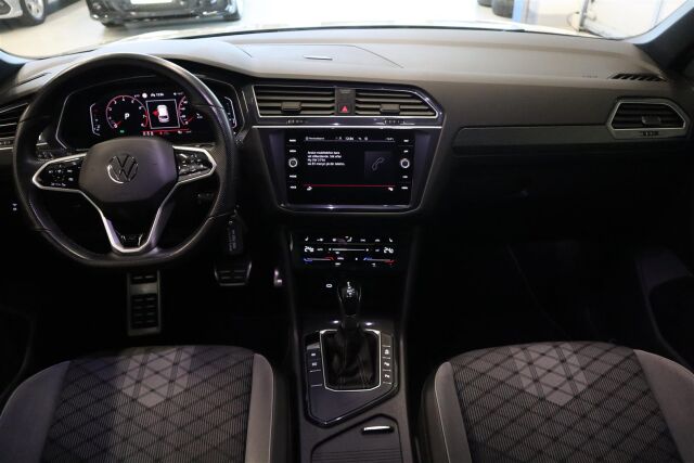 VOLKSWAGEN Tiguan 2021 R-Line 1,5 TSI 110 kW DSG-automaatti 1 omistaja!    Siisti  R-Line !