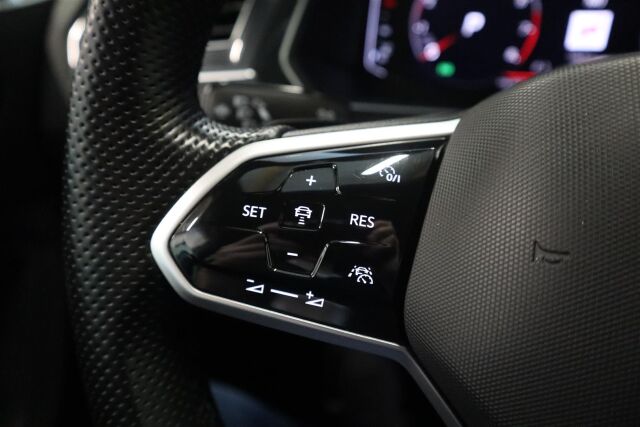 VOLKSWAGEN Tiguan 2021 R-Line 1,5 TSI 110 kW DSG-automaatti 1 omistaja!    Siisti  R-Line !