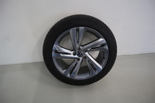 VOLKSWAGEN Tiguan 2021 R-Line 1,5 TSI 110 kW DSG-automaatti 1 omistaja!    Siisti  R-Line !