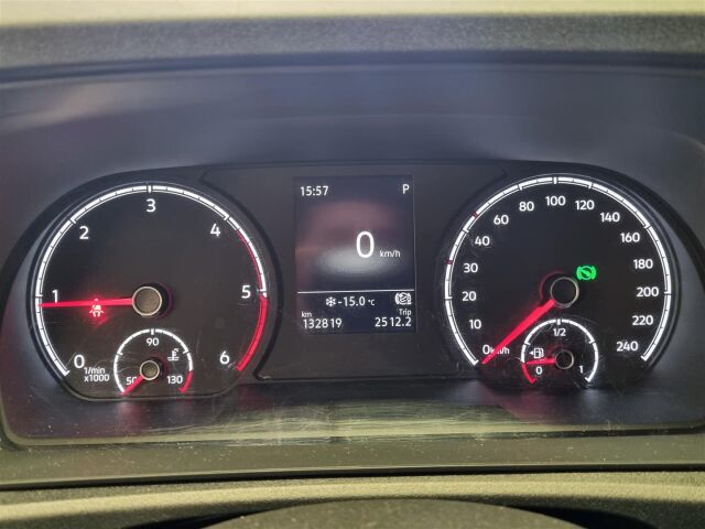 VOLKSWAGEN Caddy Maxi 2021 Life Business 2,0 TDI 90kW DSG / Koukku / Webasto / Tutkat