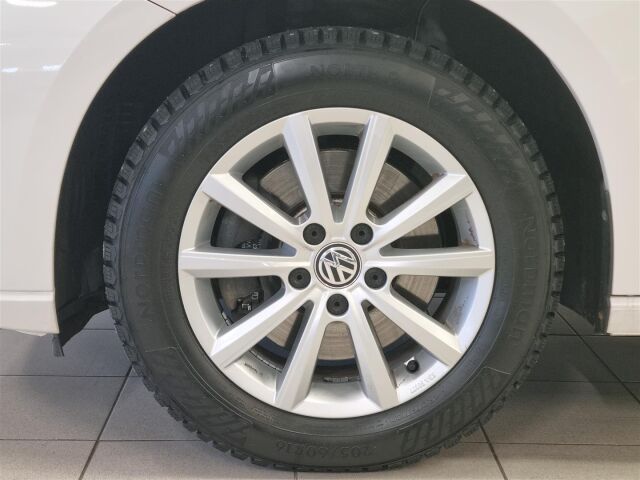 VOLKSWAGEN Caddy Maxi 2021 Life Business 2,0 TDI 90kW DSG / Koukku / Webasto / Tutkat