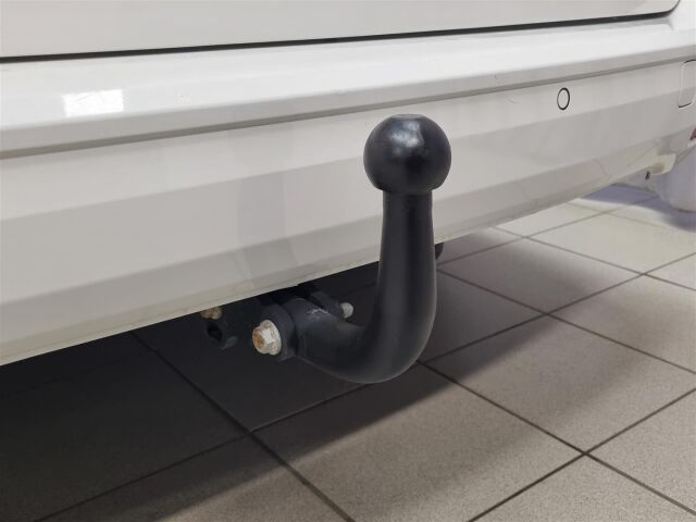 VOLKSWAGEN Caddy Maxi 2021 Life Business 2,0 TDI 90kW DSG / Koukku / Webasto / Tutkat