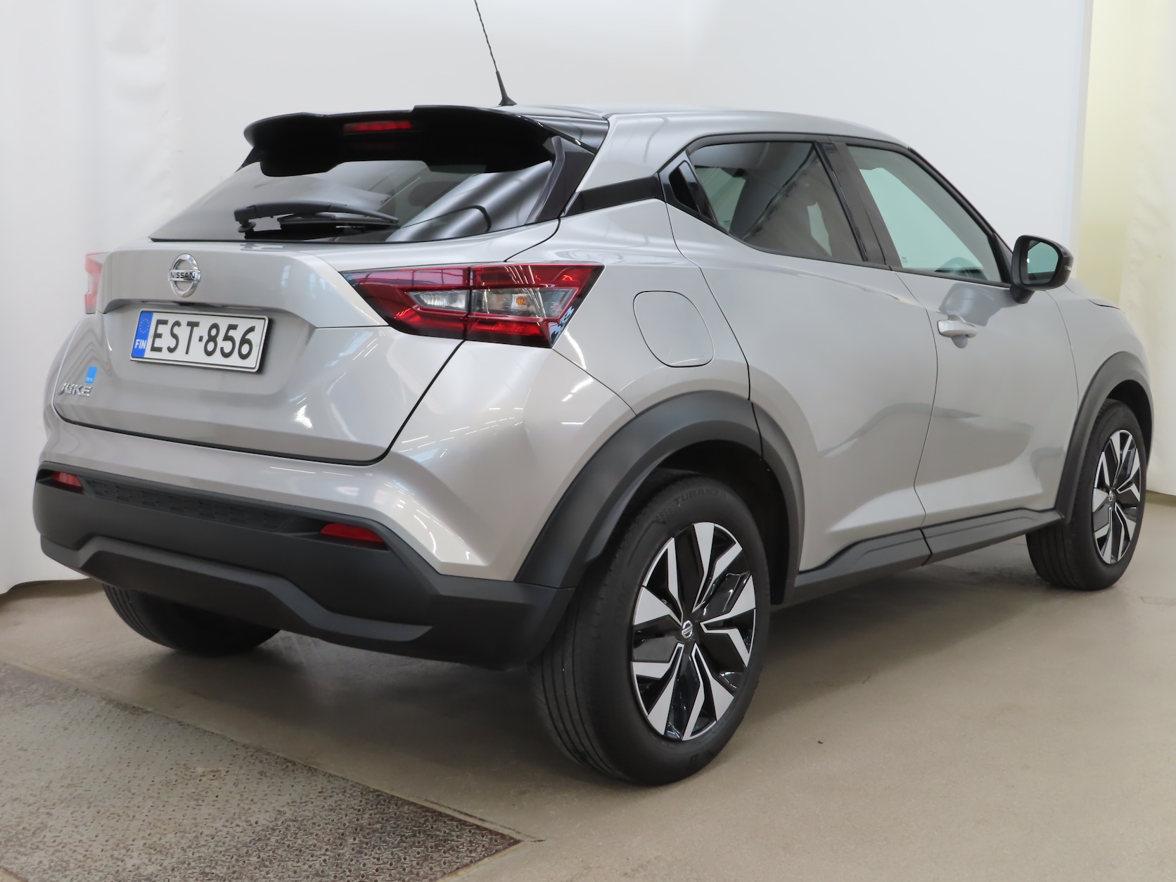 Nissan Juke DIG-T 117HP 7DCT Acenta 2021, kuva 4/12