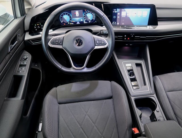 Volkswagen Golf 2021 Variant Style 1,5 eTSI 110 kW (MHEV) DSG-automaatti