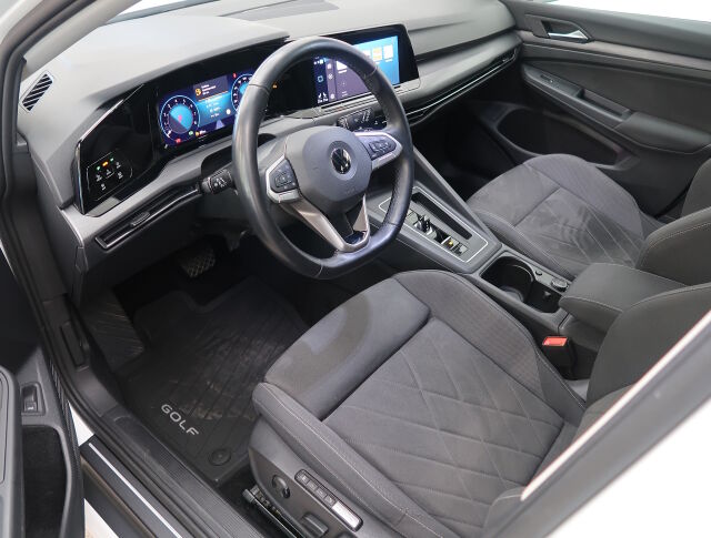 Volkswagen Golf 2021 Variant Style 1,5 eTSI 110 kW (MHEV) DSG-automaatti