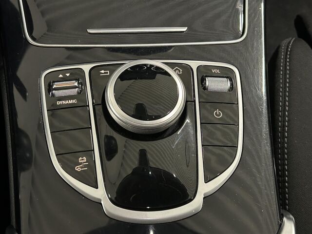 MERCEDES-BENZ C 2020 300 e 4MATIC A Business Edition EQ Power