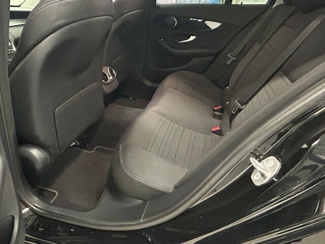 MERCEDES-BENZ C 2020 300 e 4MATIC A Business Edition EQ Power ( ns Suomi -auto taäydellisellä merkkihuoltohistorialla )