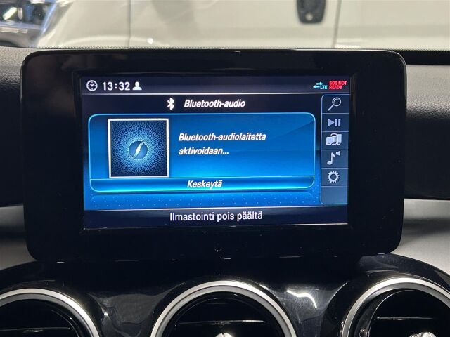 MERCEDES-BENZ C 2020 300 e 4MATIC A Business Edition EQ Power