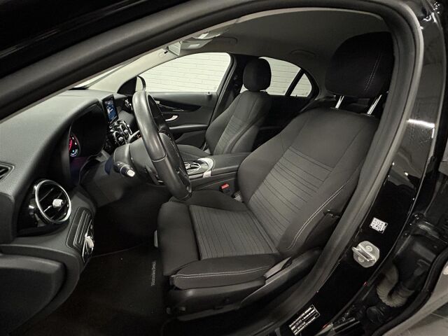 MERCEDES-BENZ C 2020 300 e 4MATIC A Business Edition EQ Power