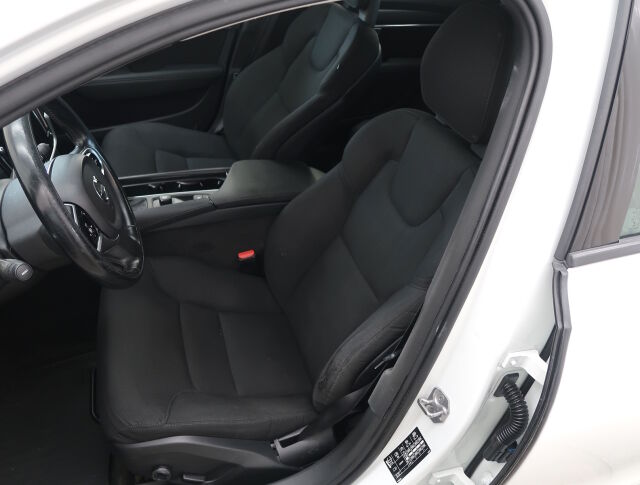 Volvo V90 2017 D3 AWD Business aut
