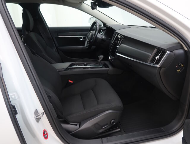 Volvo V90 2017 D3 AWD Business aut