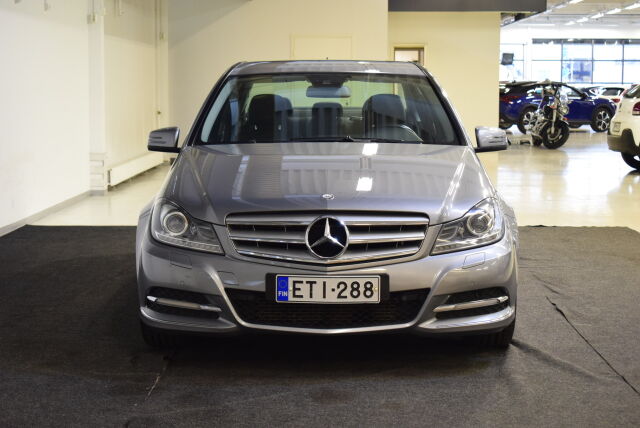 MERCEDES-BENZ C 2011 200 CDI BE A Premium Business
