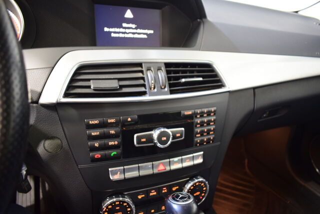 MERCEDES-BENZ C 2011 200 CDI BE A Premium Business