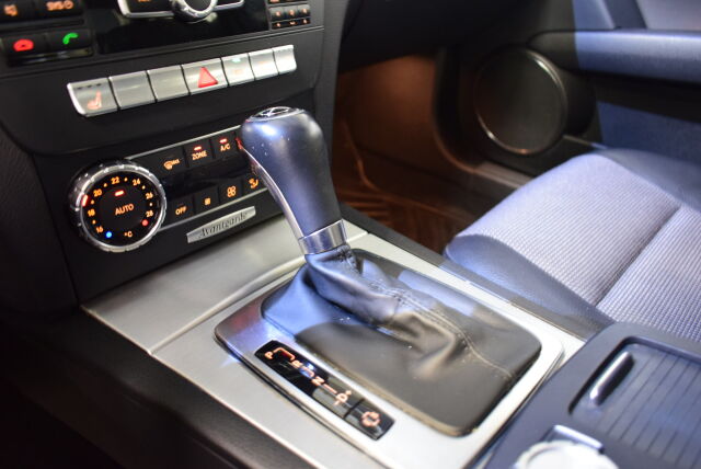 MERCEDES-BENZ C 2011 200 CDI BE A Premium Business