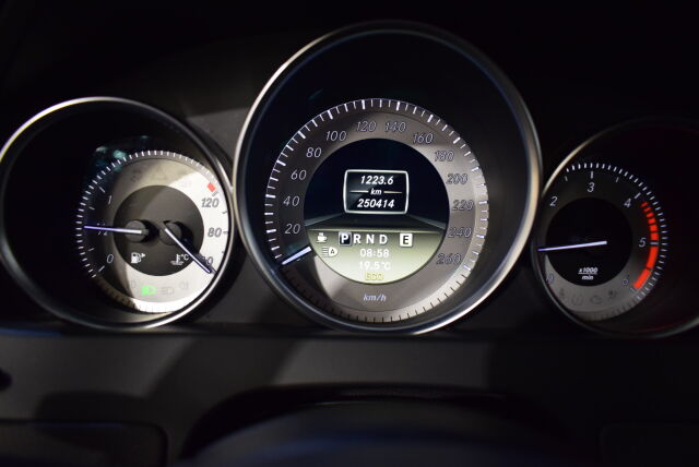 MERCEDES-BENZ C 2011 200 CDI BE A Premium Business
