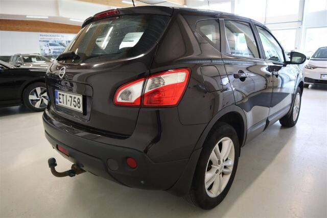 NISSAN Qashqai 2011 1,6L Stop / Start System Acenta 2WD 5M/T MY11