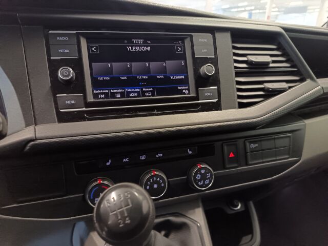 VOLKSWAGEN Transporter 2020 umpipakettiauto Pitkä 2,0 TDI 81 kW PRO